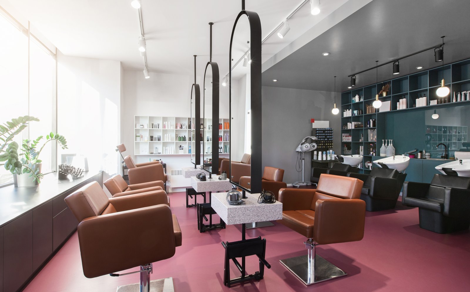 Work in reputed salons